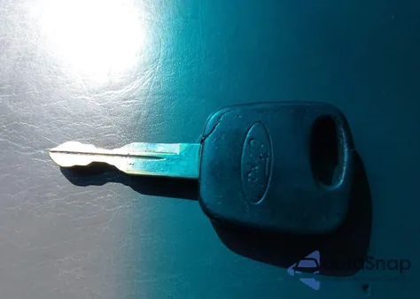 2001 Ford Expedition Xlt from USA, damaged, VIN 1FMRU15L41LA69158